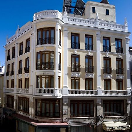 Готель Madrisol Екстер'єр фото